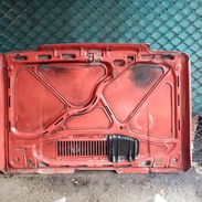 Capó de seat en muy buen estado con sus detalles. 52901568 WhatsApp - Img 53247509