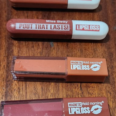 Lips gloss/Labiales/Máscaras de pestaña/Delineador - Img 107598724