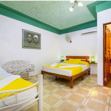 🏤Alquiler de habitaciones en La Habana (Centro Habana) 2 hab Hostal acogedor cerca del Barrio Chino. CH-001 - 8/10