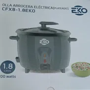 Arrocera de tapa de cristal marca eko de 1.8 lt - Img 56391179