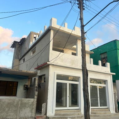 Leer la descripción, casa en el lugar más céntrico de playa venta o negocio por carros y oro - Img 122747031