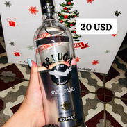 Vodka , wisky , brandy , vino rosado, vino espumoso - Img 56921537