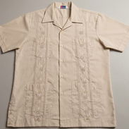 CAMISA TIPO GUAYABERA COLOR BEIGE - Img 57875288