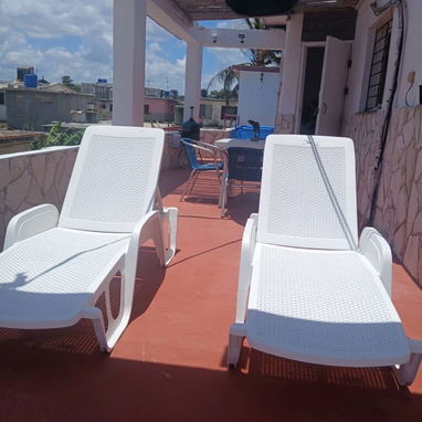 Casa de renta con piscina, pasadía en Cojimar - Img 123079205