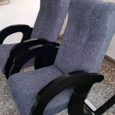 llamar al 58879086 inf.. o contactar por Whatsapp o messenger. - Escáparates y gabetero.  - Juego de sala. - 4/10