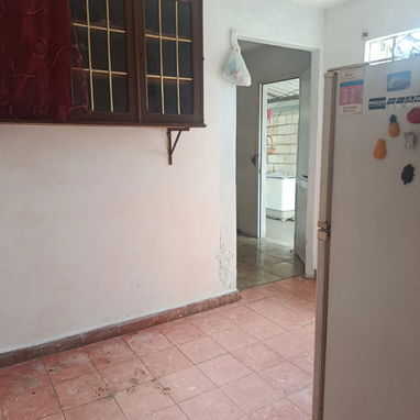 Se vende casa con inmenso potencial en el Reparto Bahía - 6/9