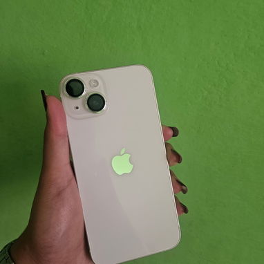 📱 iPhone 14 - 3/5
