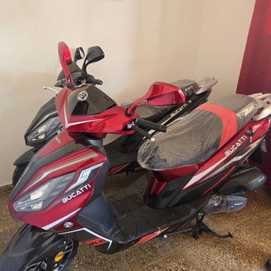 🔥 BUCATTI RAPTOR 200cc 0km - Automática - CON CHAPA Y CIRCULACIÓN - Envío incluido - 2/4