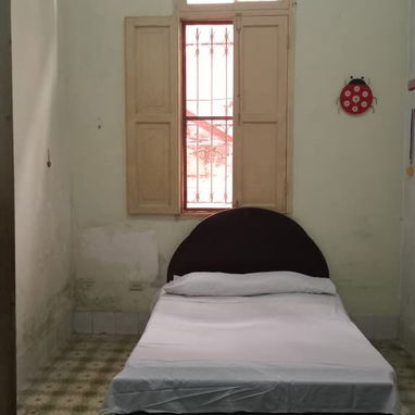 VENTA DE CASA EN SANTOS SUÁREZ - 6/10