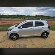 Vendo o negocio kia picanto del 2017 pintura de fábrica muy bueno el carro - Img 51317323