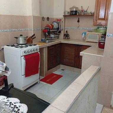 SE VENDE ESPACIOSO APARTAMENTO EN SANTO SUAREZ - 4/7