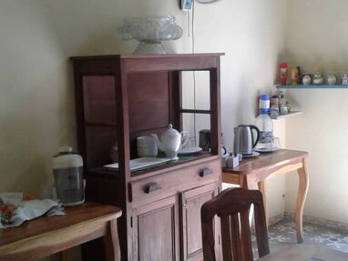⭐ Renta de casa en La Habana Vieja,a 2 cuadras del Malecón Habanero,4 habitaciones climatizadas, baños privados,minibar - Img 53230592