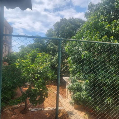 Ofertaaa en venta casa independiente con Gran patio y posibilidad de garaje para varios autos! Excelente zona de Playa!! - Img 121749102