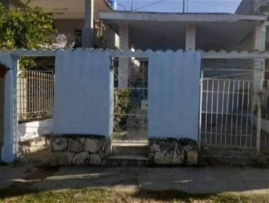 Casa independiente en el Vedado con GARAJE en zona de letras - Img main-image