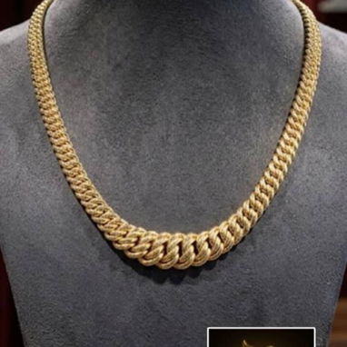 Varios modelos de gargantillas, cadenas van cleef y juegos de cadenas y pulso - Img 123683964