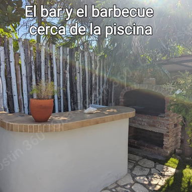 Renta hostal de 4 habitaciones para 12 personas a 300m de la playa en Guanabo - Img 112643094