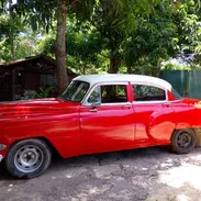 LOTE DE 2 CLÁSICOS CHEVROLET - Img 58067790