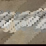 ----- Chancletas de color blanco ------ - Img 48522825