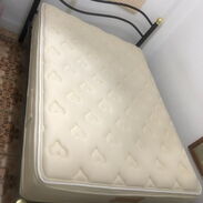 Se vende Colchón camero con su cama de metal, todo original comprado en tienda MLC, tiene muy poco uso - Img 44993374