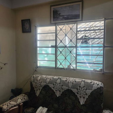Vendo apto en Vedado planta baja 30 mil negociable - Img 120576339