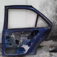 Se vende puerta de pegout 206 de uso - Img 55368327