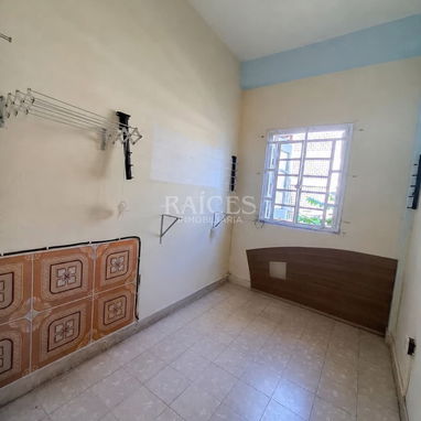 Apartamento con Garaje en Alturas de La Víbora de construcción capitalista- $22 000 USD - 8/8
