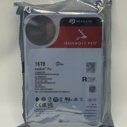 Disco Duro Interno Seagate IronWolf Pro 16TB Nuevo Sellado – NAS CMR - Img 57255825
