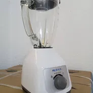 LICUADORA MILEXUS CON JARRA DE VIDRIO 550W (batidora) 35$ - Img 51798549