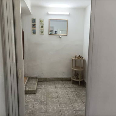 Se vende casa en la ceiba municipio playa de dos cuartos 24000 usd - Img 121249865