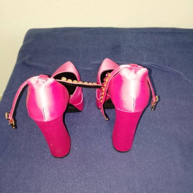 Hermoso calzado femenino color rosa - Img 127556533