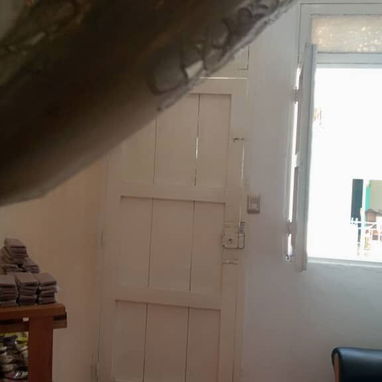 Se vende esta Casa en la Provincia de Matanzas ,Matanzas Oeste.No pierda la oportunidad de contactarme al pv o WhatsApp - 9/10