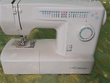 Máquina de coser nueva - Img main-image-45712088