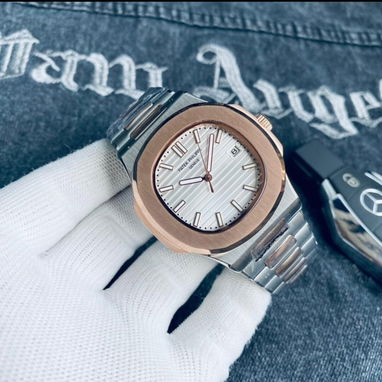 ⭐ Modelos Icónicos: Omega, Cartier y Patek Philippe - Img 126086515