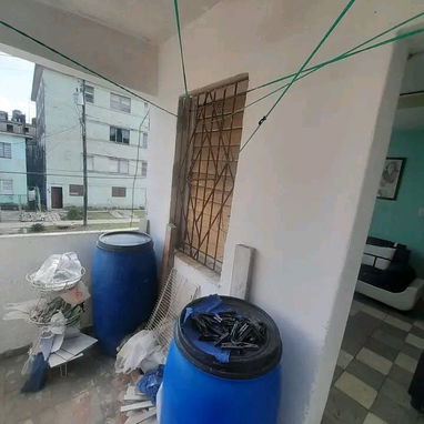 Apartamento con balcón en el sevillano - Img 121884195