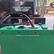 vendo 2 baterías de uso 850 USD. Una Topmaq New Edition 72vx35 amp "2023", Una Emerald  de 72 x 26 amp-LIFFEPO4 - Img 45562900