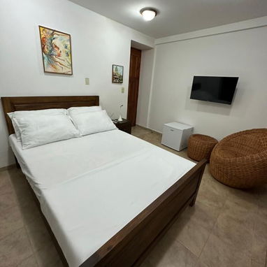 🧺Cómodo Hostal de 3 Habitaciones en la Habana Vieja (No se Va la Luz) REF 1455 - Img 113685505