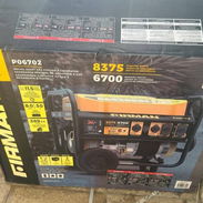 Planta eléctrica de gasolina y gas de calle y balita corriente 110-220 volt de 8375 watt nuevas en caja - Img 57506521
