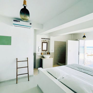 🌊Casa De Renta En Santa Fé. ✨ Tiene acceso directo al mar. 📱 Reserva: +5350254303 - 2/10