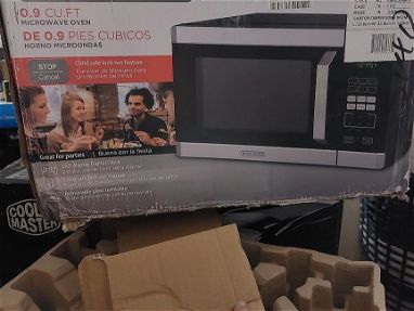 Microwave Black+Decker de 0.9 pies cubicos nuevo en caja-160usd - Img 68058103