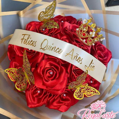 Regalos personalizados, ramos de rosas eternas - Img 125865381