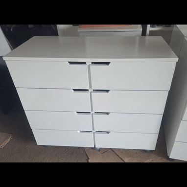Gaveteros disponibles para entregar - 4/8