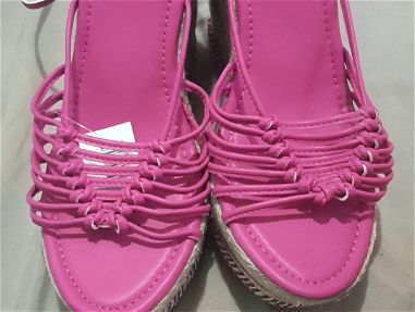 Se venden zapatos mujer vestidos carteras bermudas52661331 - Img 67984558