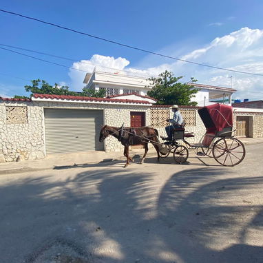 Renta de casa con piscina en Guanabo con vista al mar. Alquiler de cas en la playa con piscina en Guanabo y parrilla - 2/10