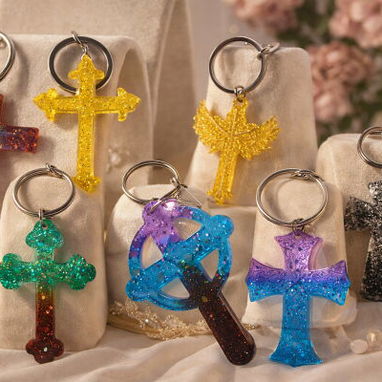 Llaveros de resina. Joyería Artesanal Always - Img 123208486