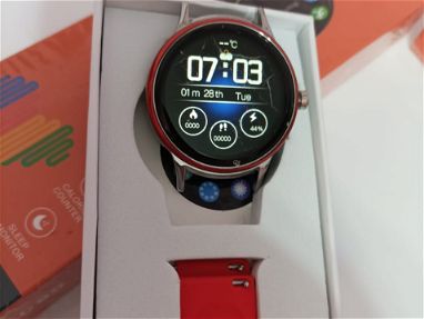 LC80, Plateado con Manilla roja, Reloj pulsera - Img 55414254