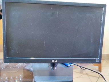 Se vende Monitor LG de 19 pulgadas, VGA. Precio 12000 cup - Img main-image