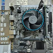 H610 gigabyte + Core i3 12100 + 8GB crucial 3200mhz 230 usd Casi nuevo no tiene caja - Img 57593892