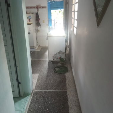 Casa de 2 plantas en venta - 5/9