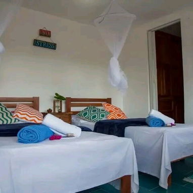 🏊🏻‍♀️ Alquiler de Casa Con Piscina En Boca Ciega. Cuenta con 9 habitaciones y capacidad para 20 personas - 5/7