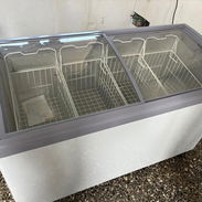 Se vende Nevera exhibidora horizontal 13 pies para mercado - Img 55367430